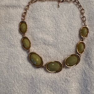 Elegant Gold and Green Women's Necklace